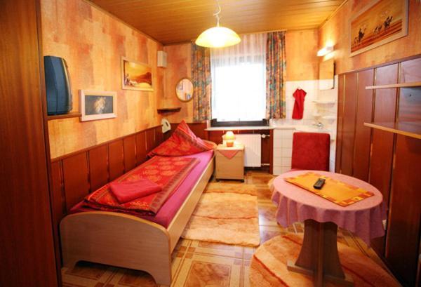 Hotel-Pension Klaer Speyer Room photo